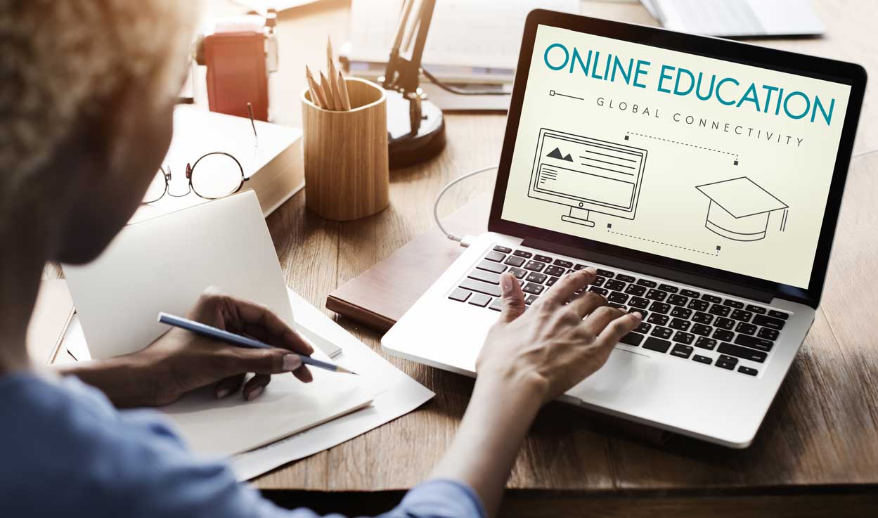 A Defining Moment for Online Learning - OLC